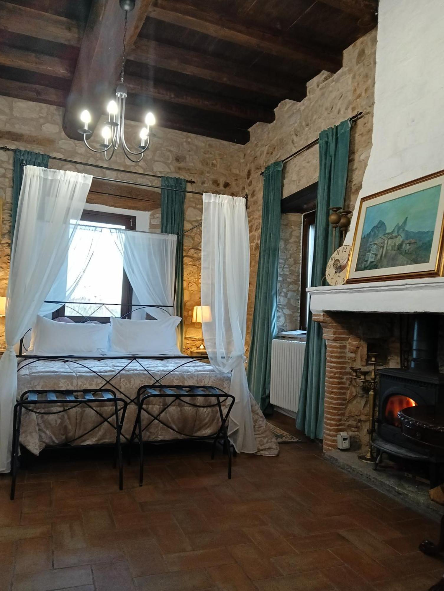 Agriturismo Casa Rastelli Monte Orsello Pokoj fotografie